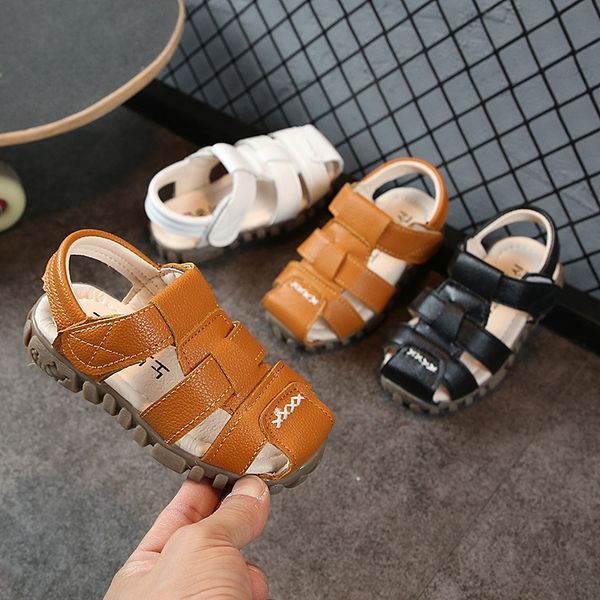 

2020 new fashion sandals korean boys' sandals children's baby beach shoes fashionable baotou children's cool, Black;red