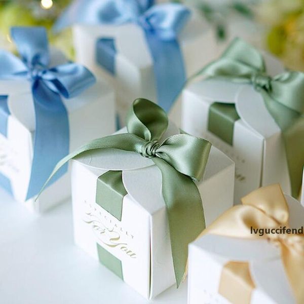 

new diy 50pcs 6.5x6.5x6.5cm 4 colors secret language forest stamping green white wedding candy box european style wedding