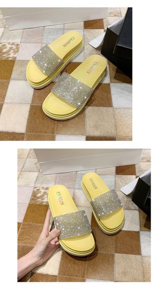 

wear water drill to increase the word drag girl summer 2020 new korean version of korean pastry soles anti-skid beach shoes