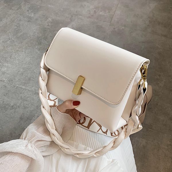 

все матч mini bag ins женского 2020 нового стиль мода одно плеча подмышек сумка лето сетчатой ​​красный гонец площадь sling