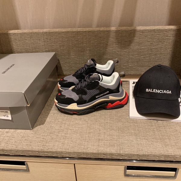 

281designer to create casual and comfortable all-match sports shoes, travel shoes outsole non-slip design with original box delivery, Black