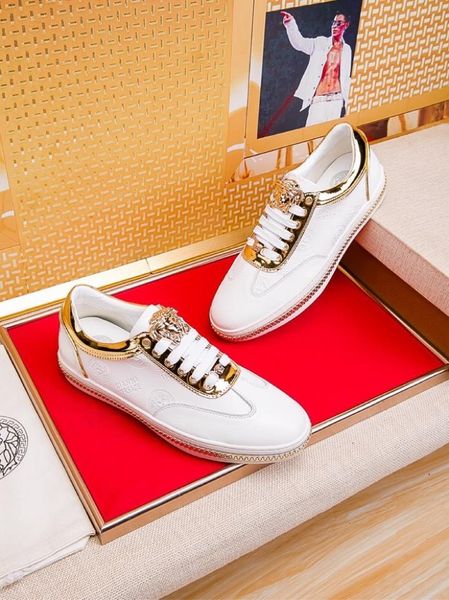 

2020 limited edition medusa printed low-lace-up casual sneakers, high-end fashionable wild personality men's shoes, size: 38-45, Black