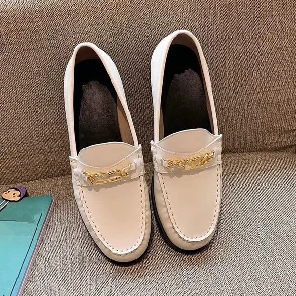 

2020 new chain leather flattie women loafers Â women single shoes, Black