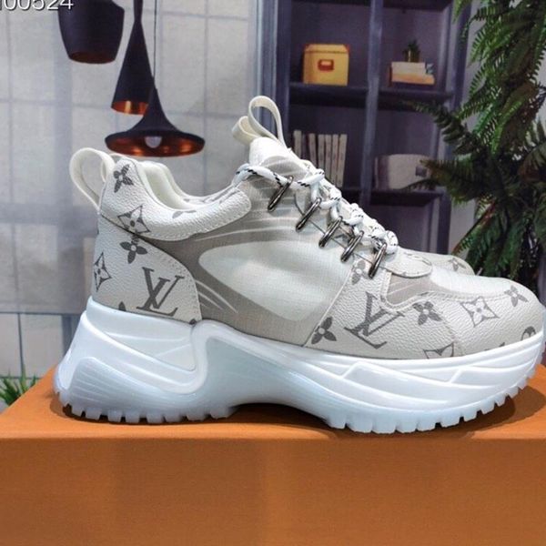 

285 new designer luxury women's casual fashion shoes, women's outdoor casual shoes, high-quality materials, with original box, Black