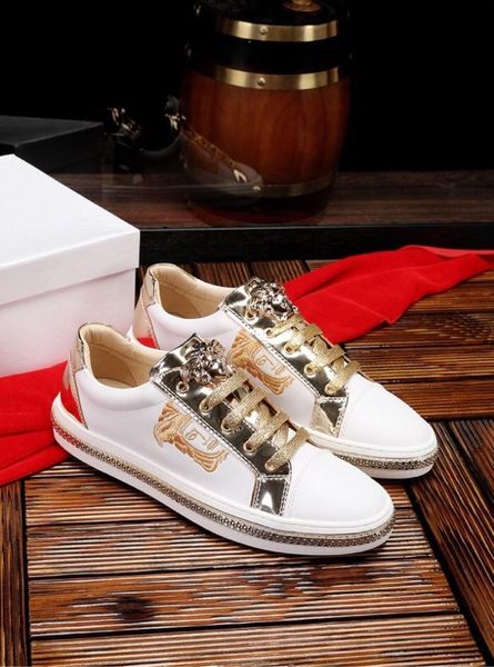 

2019 new gold series men's casual shoes, fashion sports leather shoes, with original packaging shoe box delivery male code: 38-441, Black