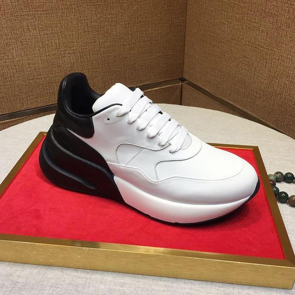 

oversized runner men 's shoes with origin box autumn and winter design luxury lace -up sports mens shoes chaussures pour, Black