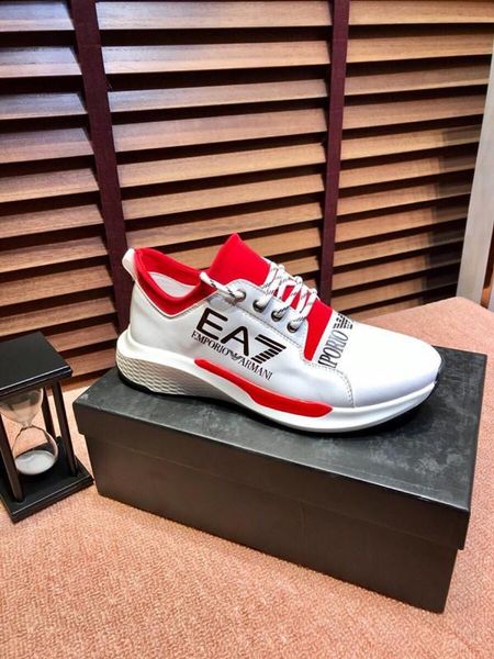

2020o luxury fashion men's shoes low-lace-up embroidery daily sports shoes, high-quality casual wild outdoor shoes, size: 38-451, Black