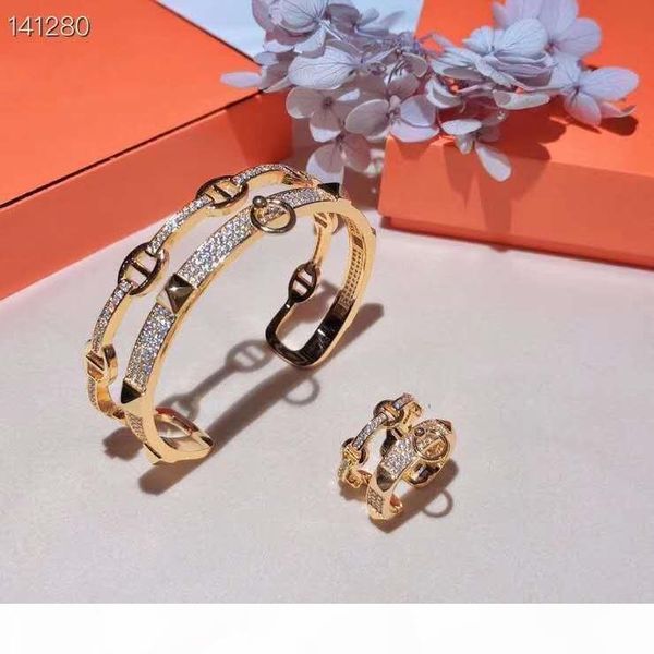 

l fashionable new style sell full diamond bracelet luxury custom high -end gold plated high carbon diamond double bracelet, Slivery;golden