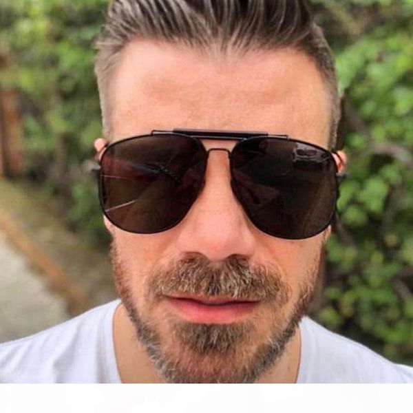 

2020 новых европейских и американских женщин в металлические очки конфеты цвет очки солнцезащитные очки на заказ жаба зеркало 93319, White;black