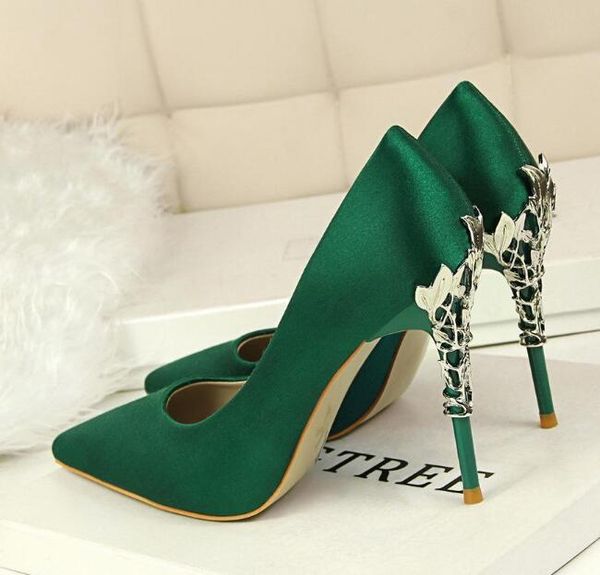 

new spring and fall 2019 fashion versatile heels leather pointed stiletto heels are essential for wedding parties, Black