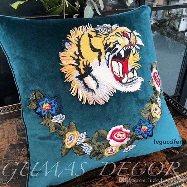

super luxury designer embroidery signage g pillow cushion 45*45cm and 30*50cm home and car decoration creative exquisite christmas