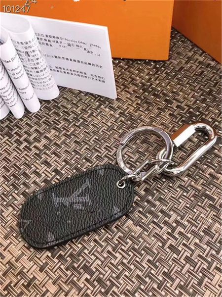 

2020key chain creative fashion logo pendant key chain leather car key chain jewelry box designer bag leather keychain, Silver