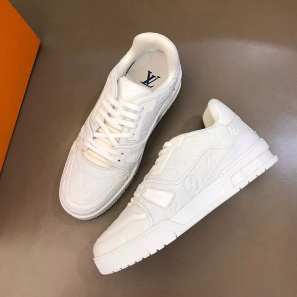 

015 high-quality men's casual sports shoes and designer luxury outdoor casual shoes, the original box size is 38-45, Black