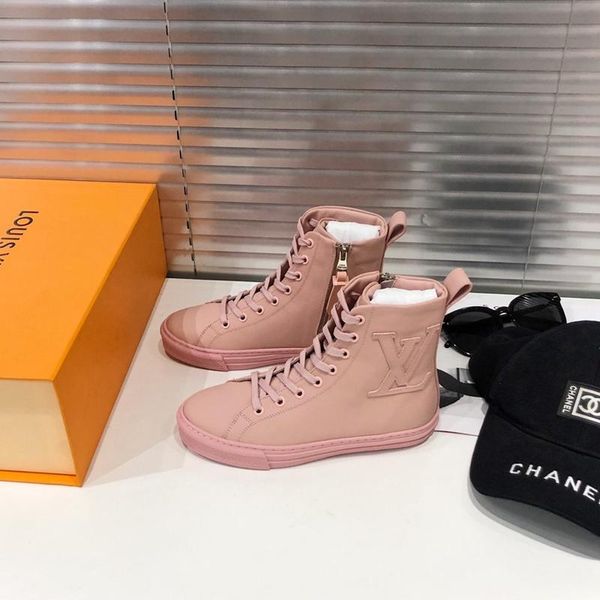 

07 designer luxury female casual fashion shoes, outdoor casual travel shoes, fast delivery, original box, Black