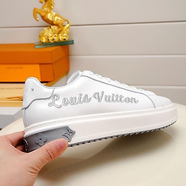

mens shoes fashion classic skateboarding casual shoes lace -up plus size vintage men shoes lightweight sneakers drop shi, Black
