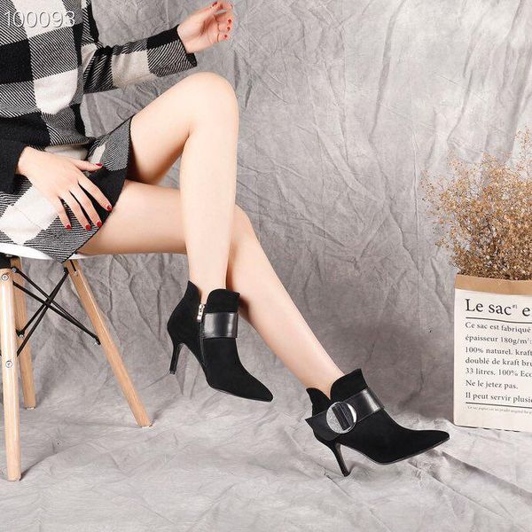 

2020v limited edition leather platform women's boots british wind martin boots, fashion thick with ankle boots, size: 36-40