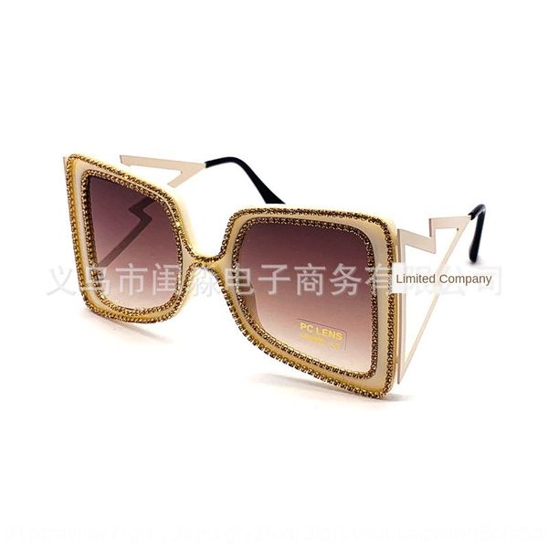 

vwlwp exaggerated frame personalized female pgraphy props accessories magazine accessories show sunglasses sunglasses colored diamond in, White;black