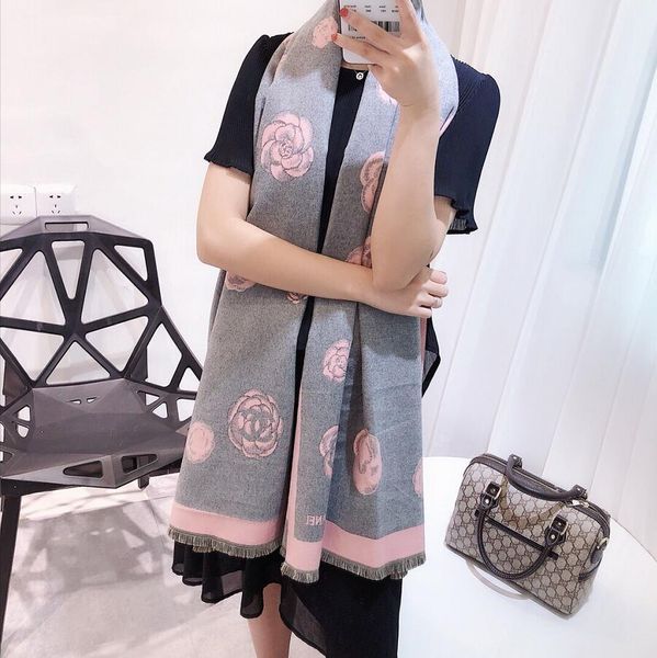 

brand scarf 140*140cm winter square scarf women shawl scarves lady long soft scarf wrap shawl mixed woollen and gold thread, Blue;gray