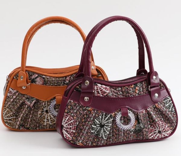 

designer handbags 2020 new fashion women's portable coin embroidered leather bag