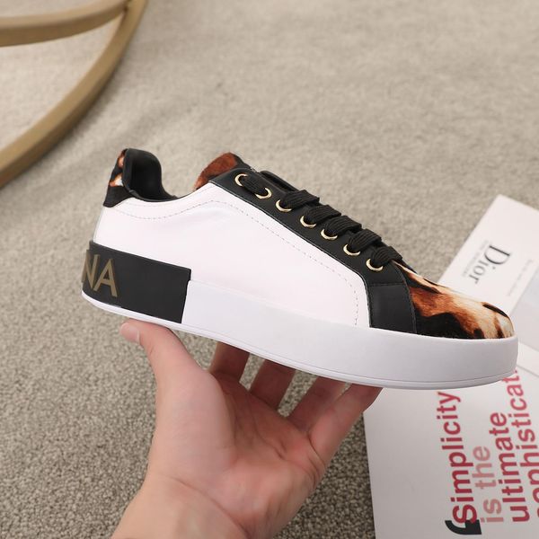 

2021-2020p new embroidered leather casual shoes outdoor men 's and women 's sports shoes fashion trend graffiti wild couple shoe, Black
