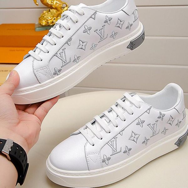 

mens shoes fashion classic comfortable sports sneakers plus size lace -up casual vintage luxury men shoes chaussures pour hommes
