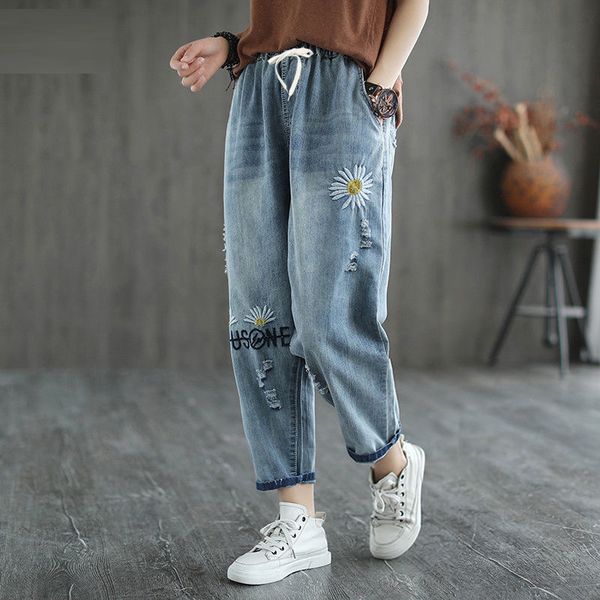 

women's jeans 2021 spring korea fashion women elastic waist loose vintage daisy embroidery casual denim harem pants plus size s781, Blue