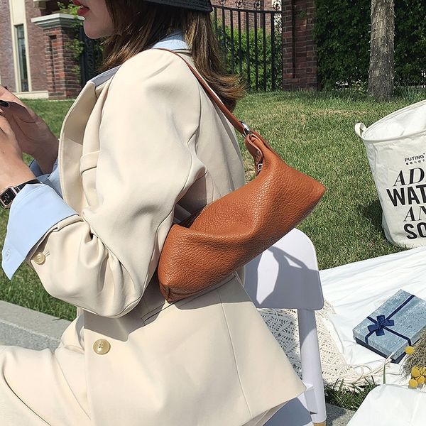 

2020 new women's women's fashion shoulder shoulder bag slanting dumpling bag, White