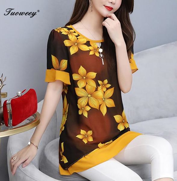 

2020 new large size 5xl women's summer style chiffon shirt fashion floral loose blouse round neck short-sleeved shirt female, White