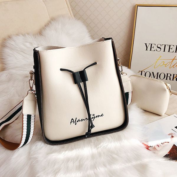 

мода ковш сумки на ремне женщины кулиской высокого качества crossbody сумка женский сумка сумки женские синтетическая кожа сумка