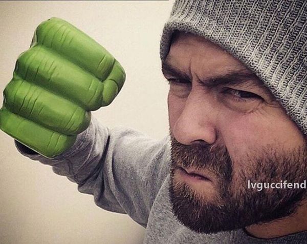 

creative cartoon ceramic coffee cup fisted cup