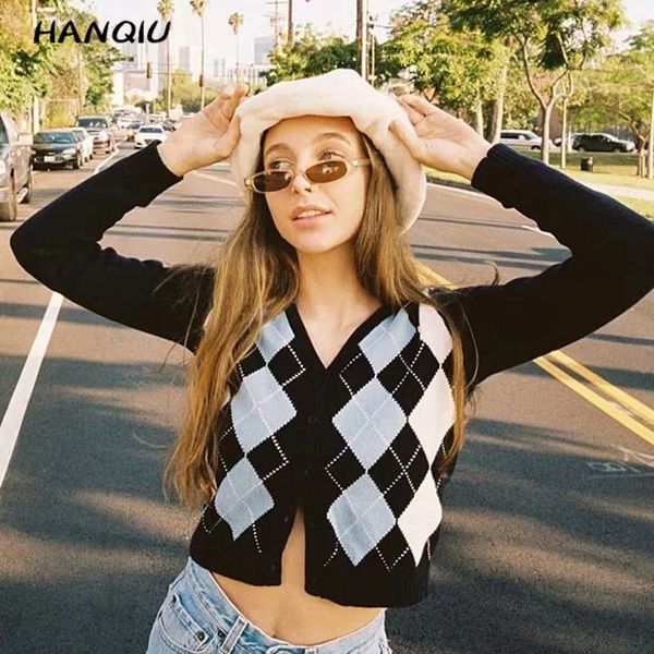

2020 knitted cardigan women sweaters winter korean style button knitted sweater women vintage argrle print cardigan kawaii, White;black