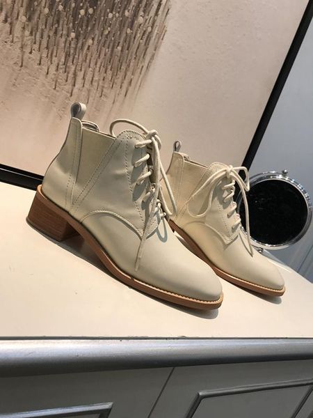 

2020d autumn new high-end martin boots fashion wild thick bottom comfortable ladies strap short boots, original box delivery