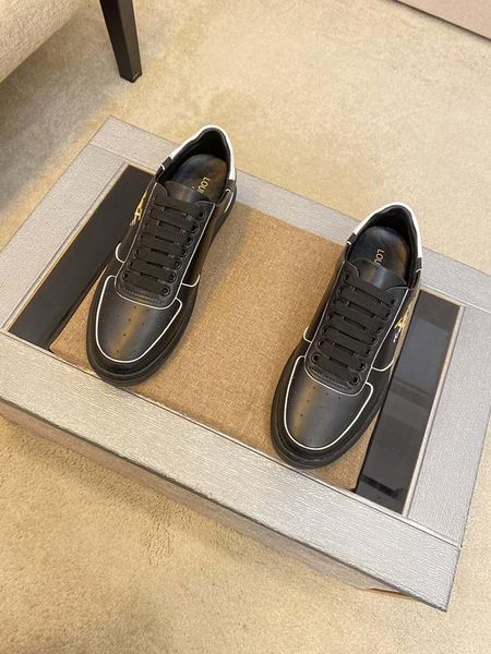 

2020i new trendy leather letters low-lace-up casual men's shoes, fashionable wild outdoor sports shoes, size: 38-451, Black