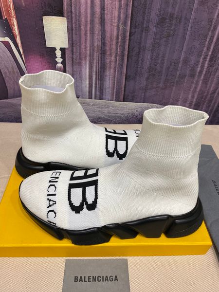 

2020 mens designer sock sports shoes speed trainer luxury casual tripler vintage sneakers socks boots platform trainers white hg1368180
