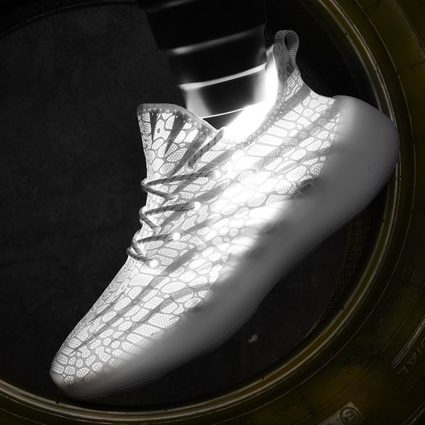 

2020 new coconut shoes mens summer new breathable fly woven mesh face grandfather celebrity inspired night reflective korean fashion jinjian, Black