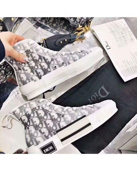 

2019 new limited edition custom high-end canvas shoes, fashion versatile high and low shoes, with original packaging shoe box delivery, Black