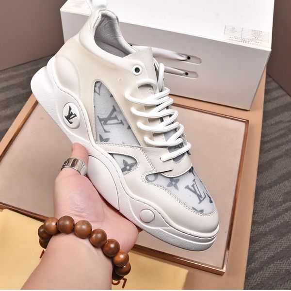 

026 men's designer casual sports shoes and famous brand outdoor casual shoes, fast delivery in the original box, Black