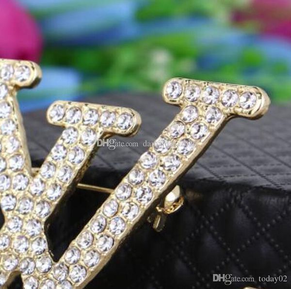 

ladies brooch fashion new personality rhinestones english letters brooch clothing gift accessories wholesale fast delivery, Gray