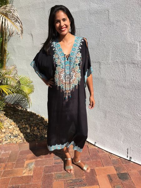 

lh412 loose large size quick-drying fabric positioning printed robe type skirt holiday skirtshirt holiday skirt beach blouse, White;black