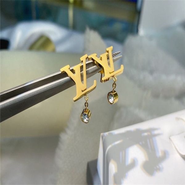 

fashion designer brand louÃ¬s vuÃ¬ttÃµn simple v stud stainless steel jewelry earrings for men and women original box gifts, Golden