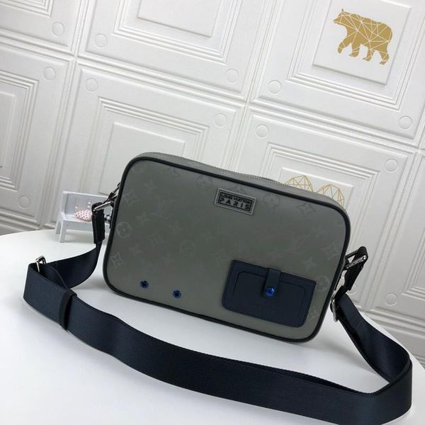 

drop ship mens bag trend retro crossbody bags new arrival messenger bags classic design type men zipper shoulder bag sac bandouli Ã¨re