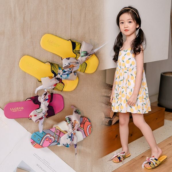 

2020 new girl children' slippers fashion casual shoes baby children' shoes indoor and outdoor slippers, Black;grey