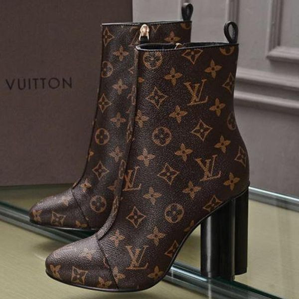 

02 designer luxury women's casual fashion shoes, women's outdoor casual shoes, fast delivery, original box, Black