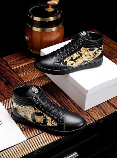 

2019s luxury men's fashion casual shoes, leather wild sports shoes, lace-up shoes, original packaging delivery 38-4511, Black