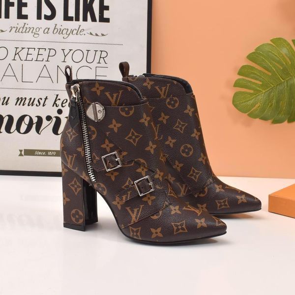 

new12 ladies casual boots fashion wild boots business work high heel boots original box packaging fast delivery, Black