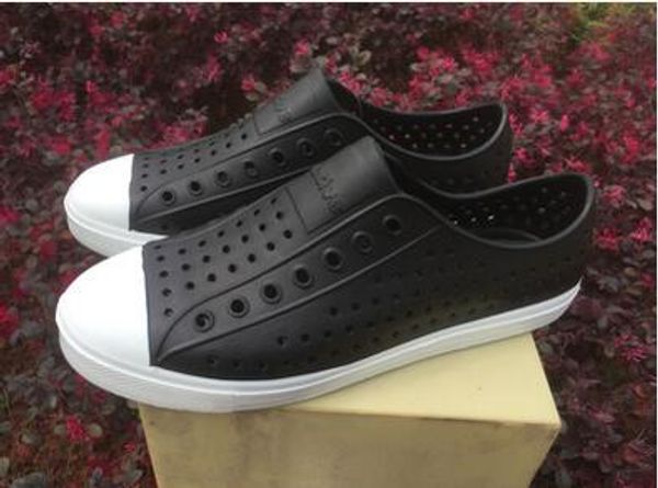 

2017 summer lover hole hollow sandals mules footwear couple shoe women anti-skid beach flats casual shoes sandalias cs01, Black