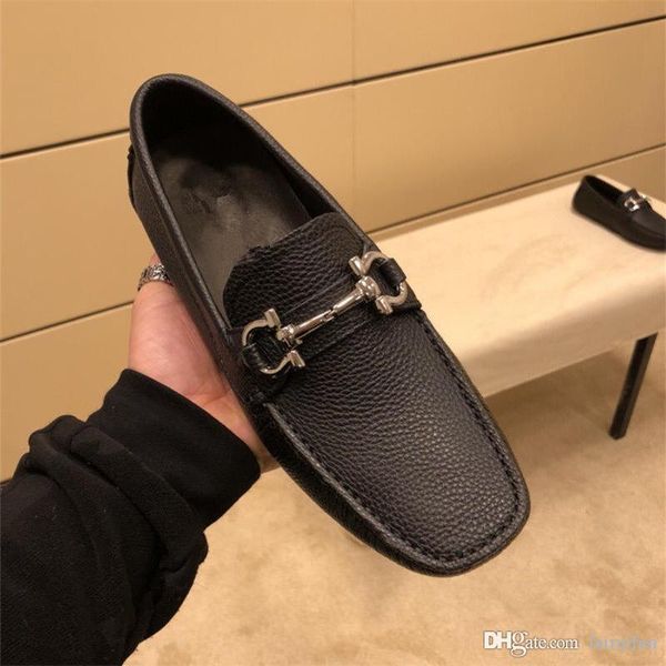 

2020 latest handmade casual shoes couple casual shoes fashion trend comfortable shoe size 38-45 type 39745400681ab