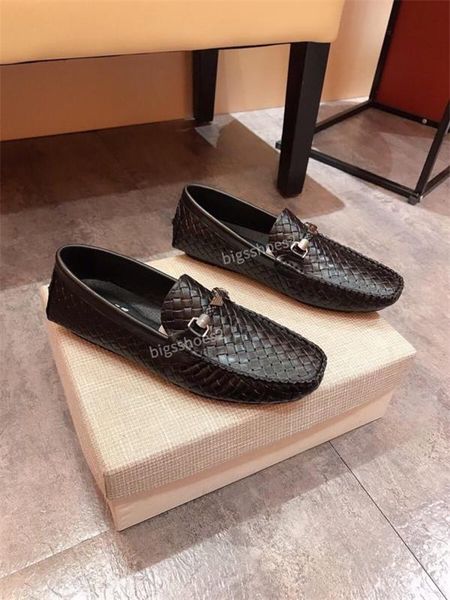 

2020 man spring and autumn shoe flats casual canvas fashion sneaker embroidery shoes fashion hy200607, Black