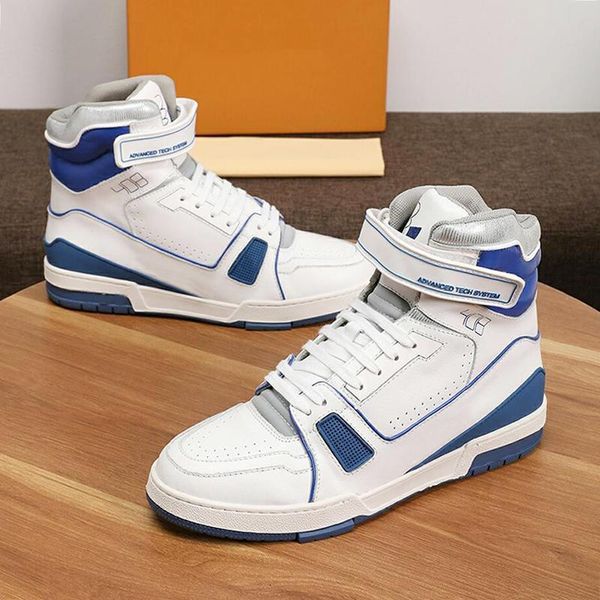 

new arrival trainer sneaker mid -men 's shoes breathable shoes luxury lace -up casual style men shoes outdoor walking fashion foot, Black