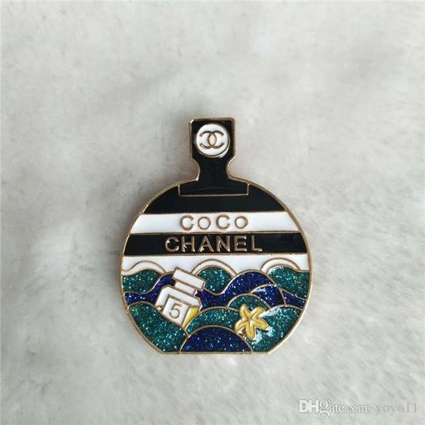 

designer brand classic style lady gold sliver brooch fashion pin for party fashion lapel pin men jewelry fashion men mental pin brooch, Gray